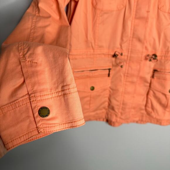 L.L Bean Women's Peach / Orange Utility Full Zip Lightweight Jacket Size Medium - Picture 2 of 9
